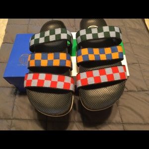 Tory Burch elastic slide sandal ! 💙❤️💚🧡